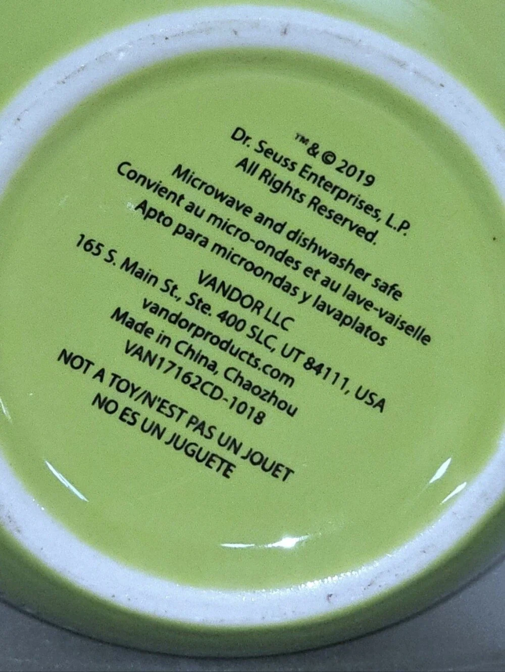 New Dr. Seuss Ceramic Mug Green Eggs and Ham 18oz